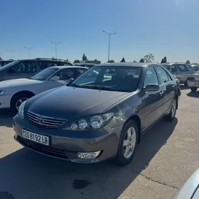 Toyota Camry 2004
