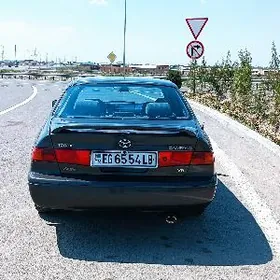 Toyota Camry 2001