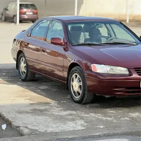 Toyota Camry 1999