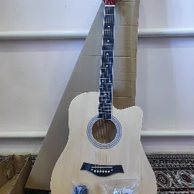 DMENG AKUSTIKA GITARA