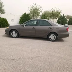 Toyota Camry 2003