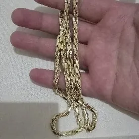 Gyzyl yerewan bolt sepochka