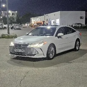 Toyota Avalon 2020