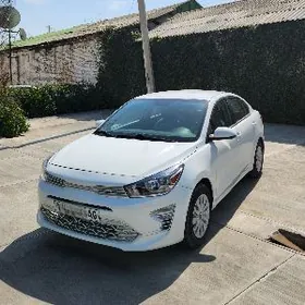 Kia Rio 2022