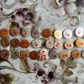 значки ссср очень старые