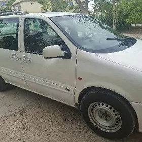 Opel Sintra 1999