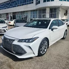 Toyota Avalon 2020