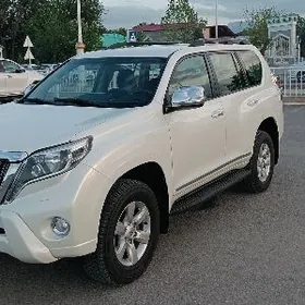 Toyota Land Cruiser Prado 2015