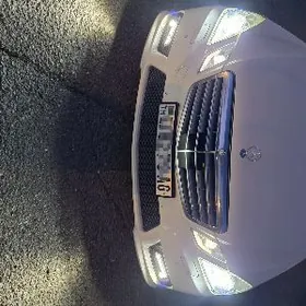 Mercedes-Benz E350 2009