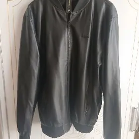 коженный куртка