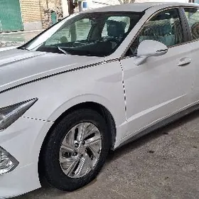 Hyundai Sonata 2022