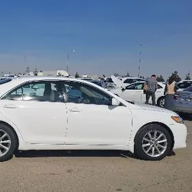 Toyota Camry 2010