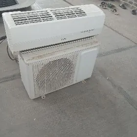 Kansaner.  Akira  30