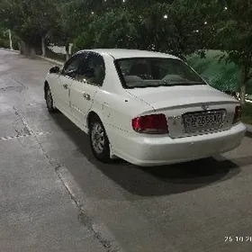 Hyundai Sonata 2003