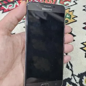 J7 prime Gold 3/32GB