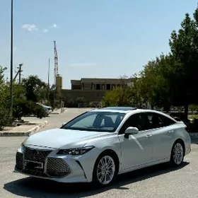Toyota Avalon 2022