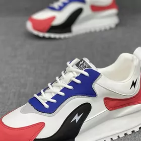 мужские кроссовки