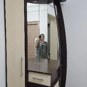 отдам по дешевле угловую