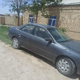 Toyota Carina 1994