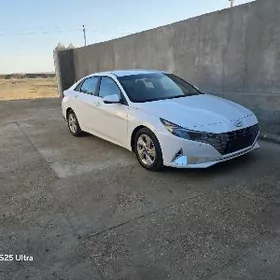 Hyundai Elantra 2021