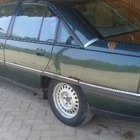 Opel Omega 1992