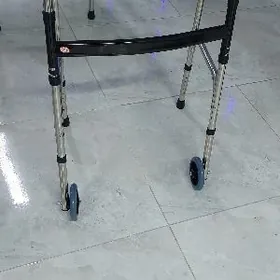 инвалидные ходунки