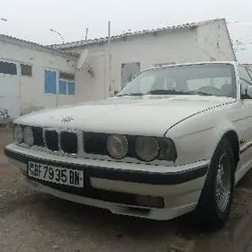 BMW 525 1990