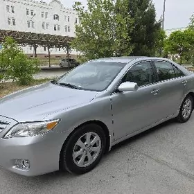 Toyota Camry 2010
