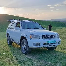 Nissan Pathfinder 2002