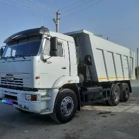 Kamaz 6520 2015