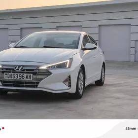 Hyundai Elantra 2020