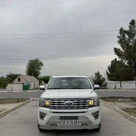 Ford Expedition 2021