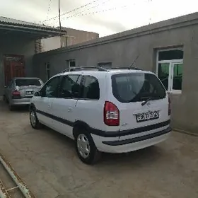 Opel Zafira 2003