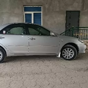 Toyota Camry 2005