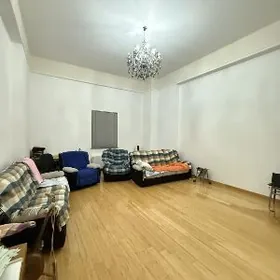 Ýubileýni Nebitgaz Elitka 4kom