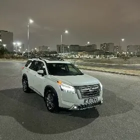 Nissan Pathfinder 2023