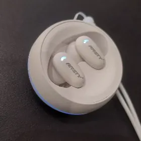 Bluetooth naushnik