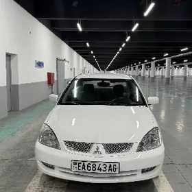 Mitsubishi Lancer 2011