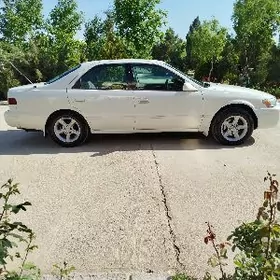 Toyota Camry 1998