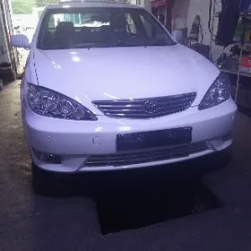 Toyota Camry 2005