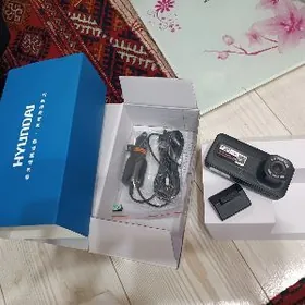 видеорегистратор Hyundai 4K WiFi