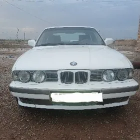 BMW 525 1989