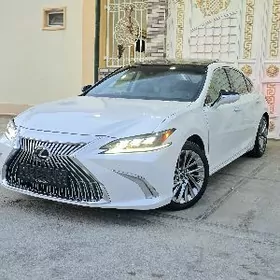 Lexus ES 350 2020