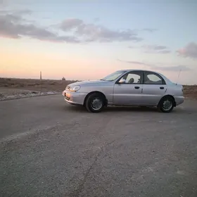 Daewoo Lanos 1999