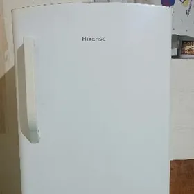 Hisense holodilnik