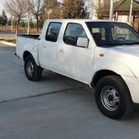 Nissan Navara 2011