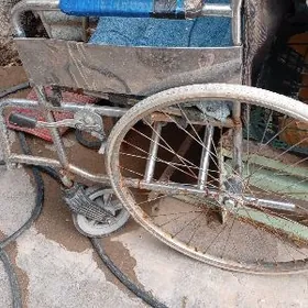 инвалидная коляска