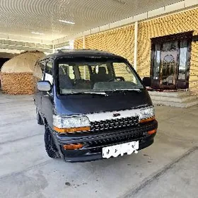 Toyota Hiace 1992