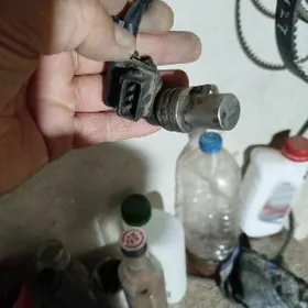 чустува БМВ 525 мадел