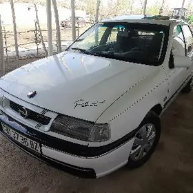Opel Vectra 1992